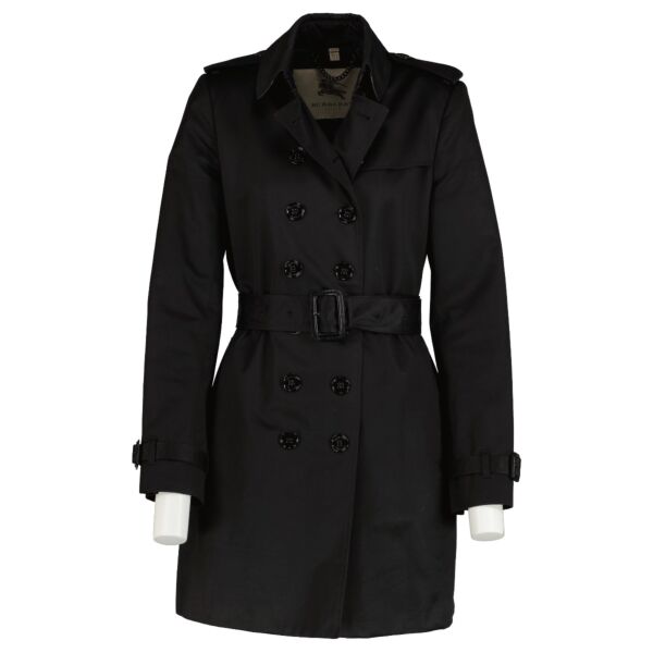 shop 100% authentic second hand Burberry Black Trenchcoat - Size IT 40 on Labellov.com