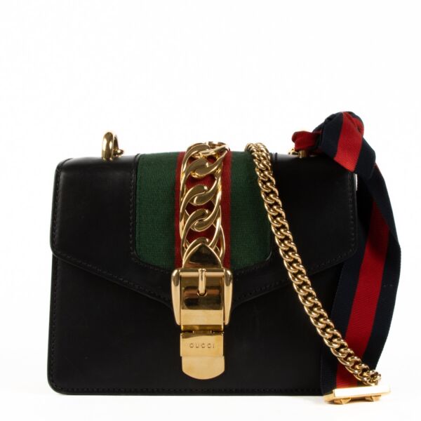 shop 100% authentic second hand Gucci Black Mini Sylvie Chain Bag on Labellov.com