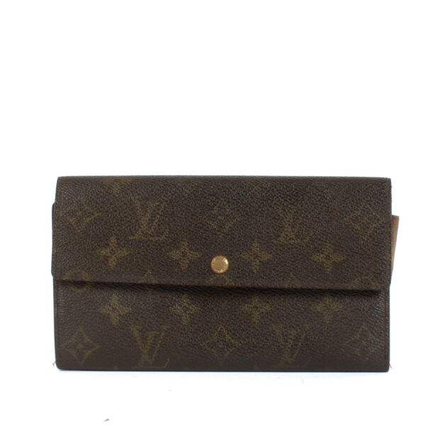Shop 100% authentic Louis Vuitton Monogram Vintage Sarah Wallet at Labellov.com.