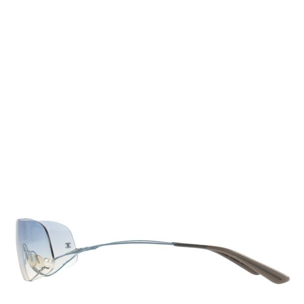 Chanel Blue Ombre 4045H Pearl Rimless Sunglasses