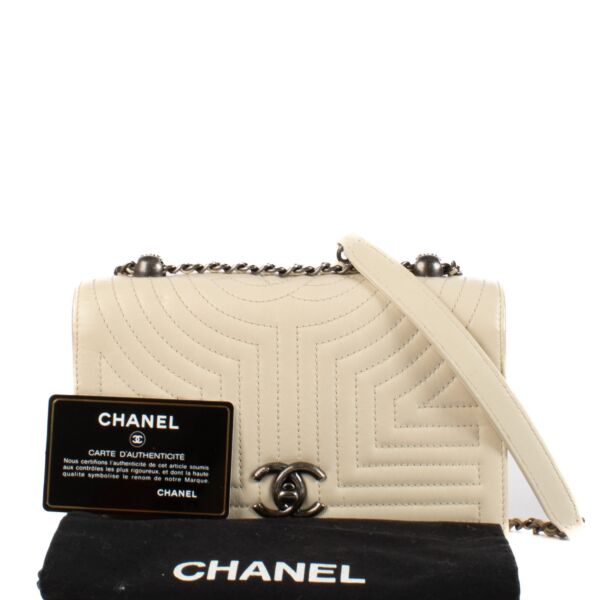 Classic bags that never go out of style top