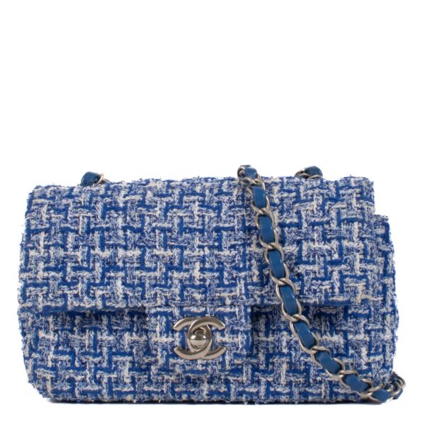 Shop safe online at Labellov in Antwerp, Brussels and Knokke this 100% authentic second hand Chanel Blue Tweed Mini Classic Flap Bag