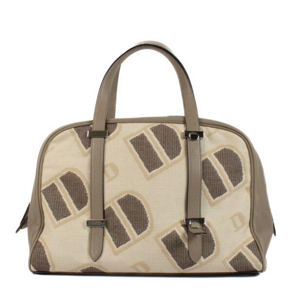 Shop 100% authentic Delvaux Carry All MM Logotypée Top Handle Bag at Labellov.com.