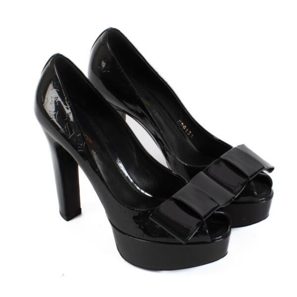 Louis Vuitton Black Bow Heels - Size 38
