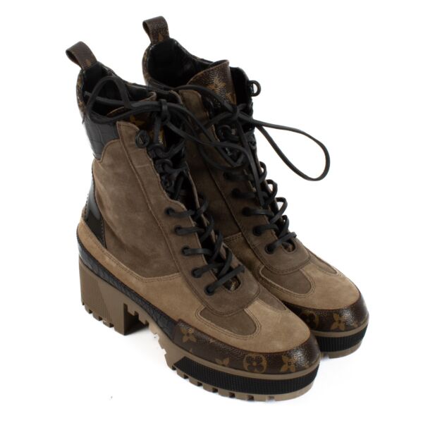 Louis Vuitton Beige Laureate Desert Boots - size 38.5