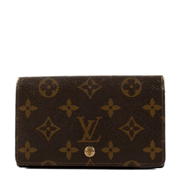 Shop 100% authentic Louis Vuitton Monogram Porte Monnaie Tresor Wallet at Labellov.com.