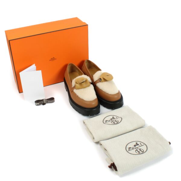 Hermès Naturel/Ecru Shearling Icone Loafers - size 38