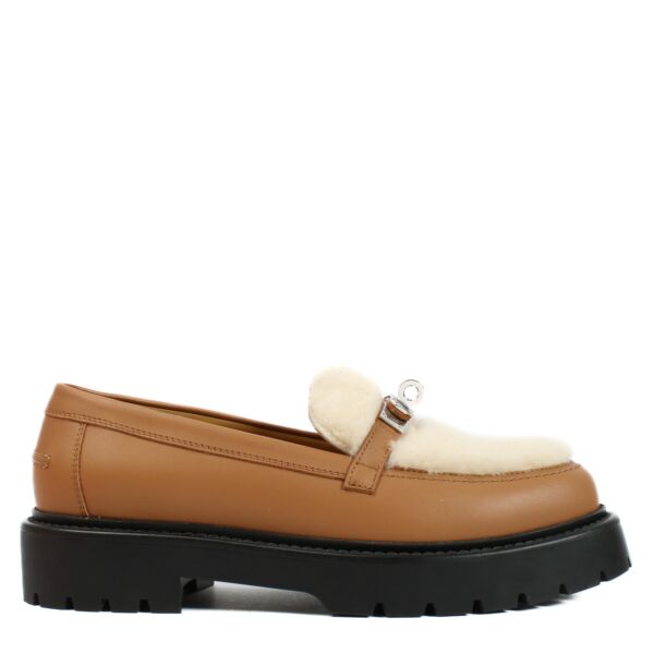 Hermès Naturel/Ecru Icone Loafers - size 38 aan de beste prij sbij Labellov tweedehands luxe.