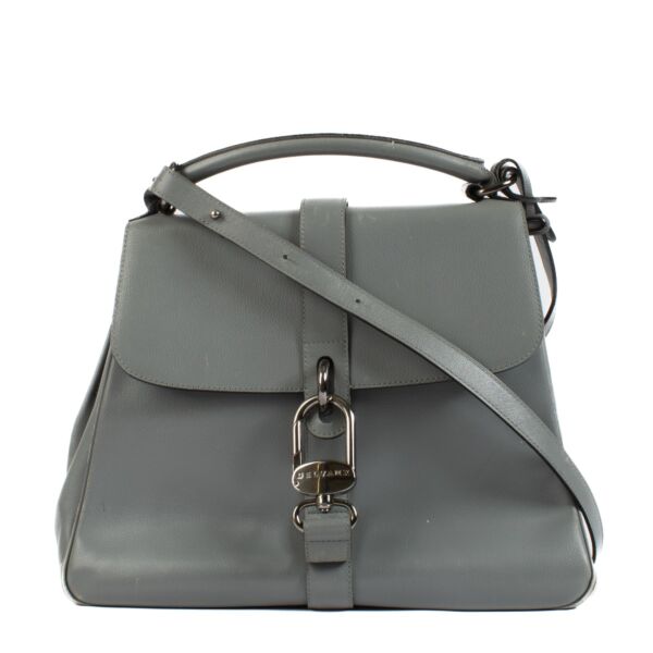Buy an authentic second hand Delvaux Grey Gin Fizz Shoulder Bag in good condition at Labellov. 