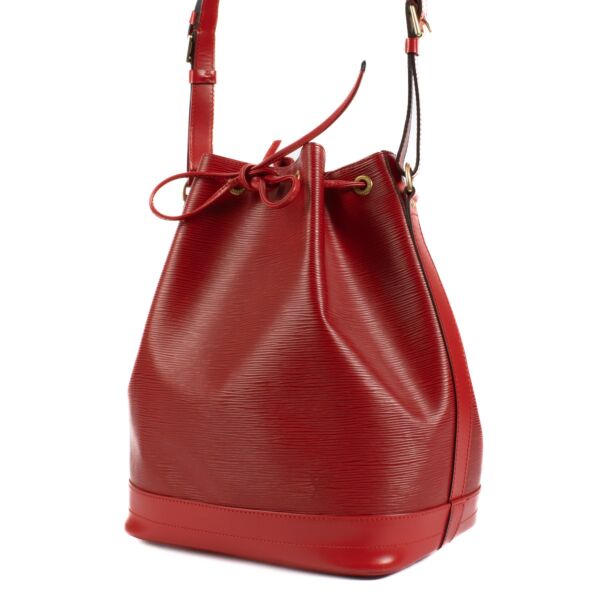 Louis Vuitton Red Epi Leather Noé MM Bucket Bag