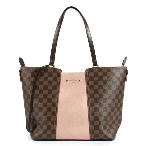 Shop safe online at Labellov in Antwerp, Brussels and Knokke this 100% authentic second hand Louis Vuitton Damier Ebene/Magnolia Jersey Tote Bag