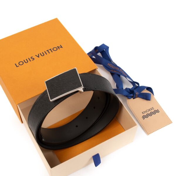 Louis Vuitton Black Taiga Leather Square Belt - Size 100