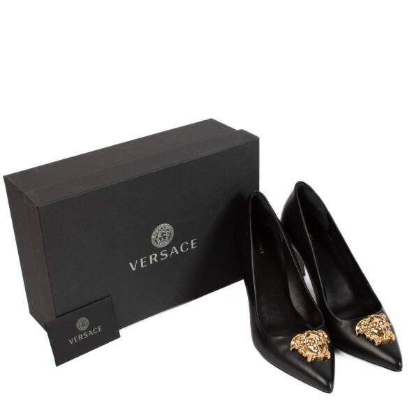 Versace Black Leather La Medusa Pumps - Size 39.5