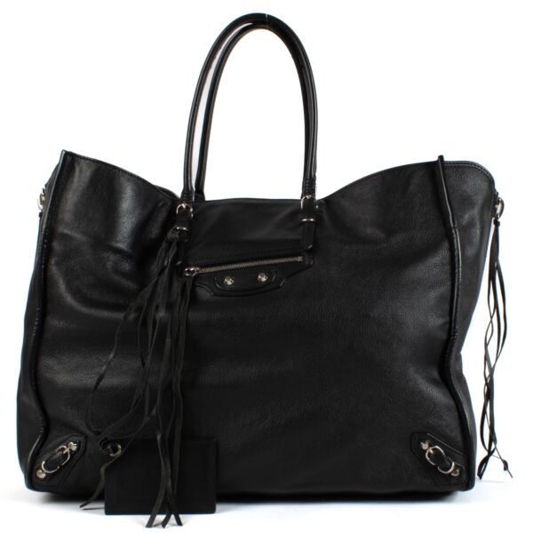 shop 100% authentic second hand Balenciaga Black Leather A4 Tote Bag on Labellov.com