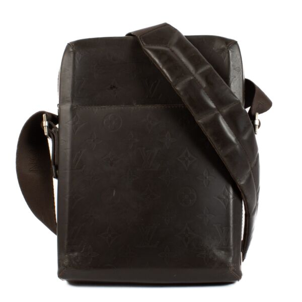 acheter en ligne seconde main Louis Vuitton Monogram Glace Bobby Messenger Bag. koop veilig online jou 2dehands Louis Vuitton Monogram Glace Bobby Messenger Bag
acheter en linge seconde main Louis Vuitton Monogram Glace Bobby Messenger Bag. 
