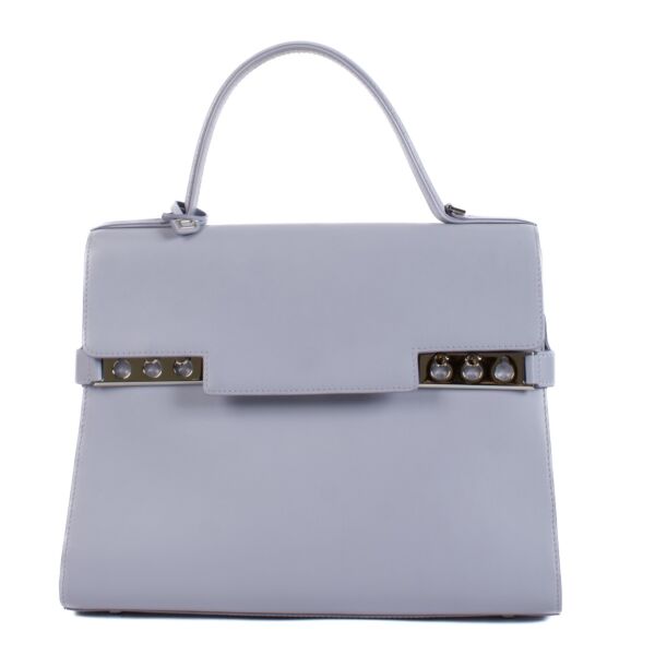 Shop safe online at Labellov in Antwerp, Brussels and Knokke this 100% authentic second hand Delvaux Lila Tempête GM Top Handle Bag