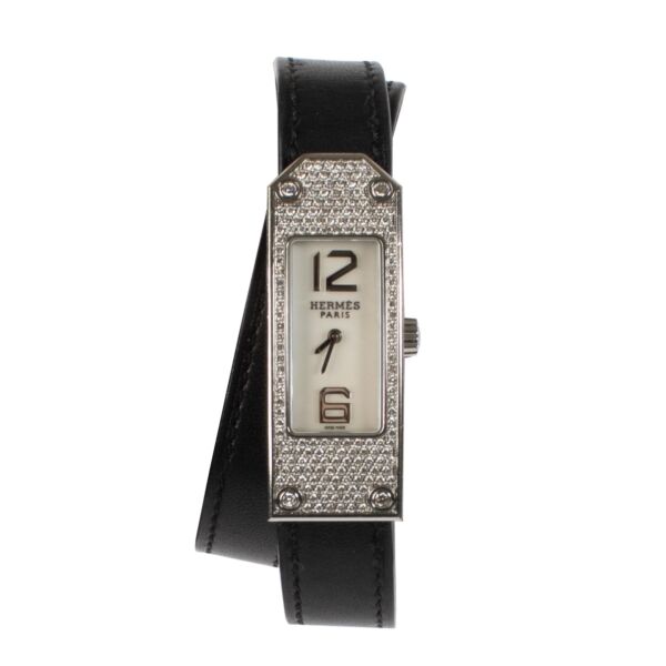 Shop safe online at Labellov in Antwerp, Brussels and Knokke this 100% authentic second hand Hermès Black Kelly 2 Double Strap Diamonds Watch