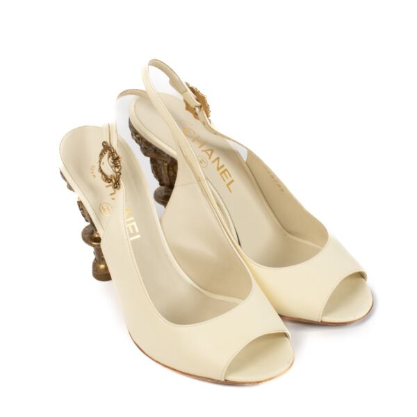 Chanel White Heels - Size 37 1/2
