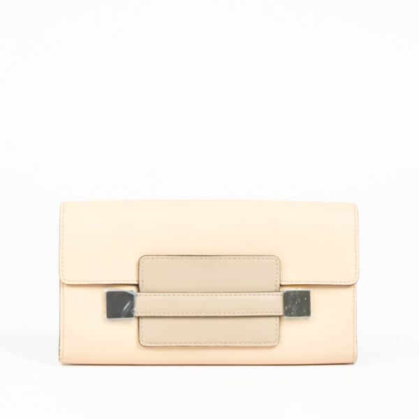 Authentic pre-loved Delvaux Bicolore Polo Madame Wallet on Labellov.com