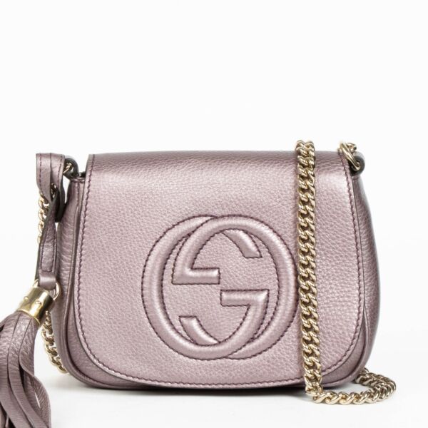 Shop this authentic Gucci Metallic Purple Soho Crossbody Bag pre-loved on Labellov.com 