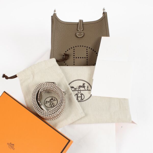 Hermès Evelyne 16 Etoupe Clemence Sangle Cavale PHW