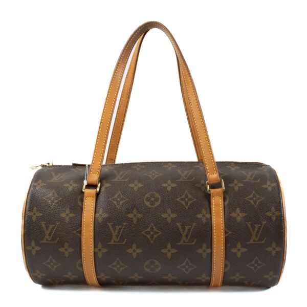 The Louis Vuitton Louis Vuitton Monogram Papillon 30 is a chic and practical handbag with a structured design and spacious interior, perfect for everyday use. Buy now at Labellov. 