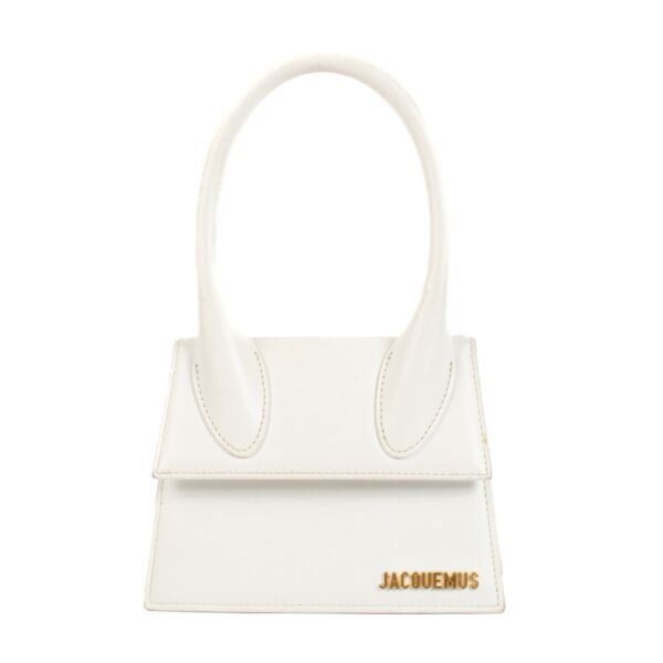 Shop 100% authentic secondhand Jacquemus White Chiquito Top Handle Bag on Labellov.com