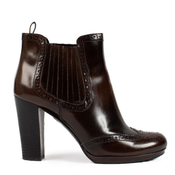 shop 100% authentic second hand Prada Burgundy Boots - Size 38 on Labellov.com