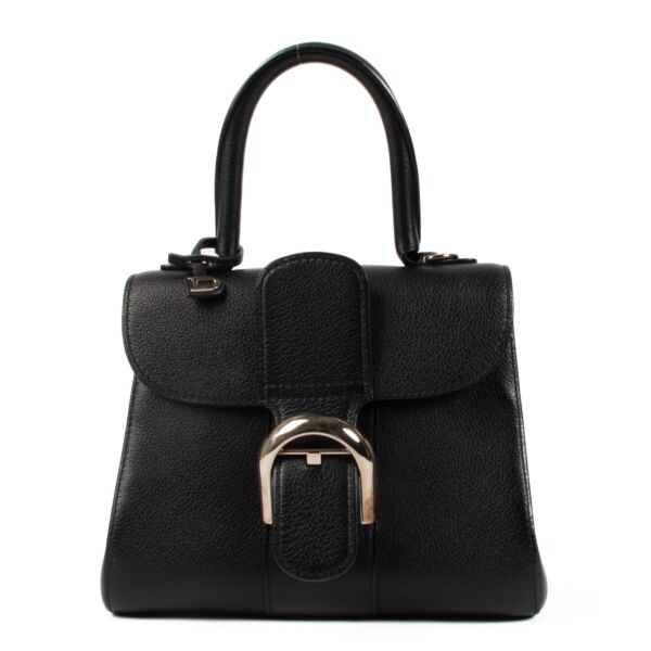 Shop safe online at Labellov in Antwerp, Brussels and Knokke this 100% authentic second hand Delvaux Black Rodeo Calf Mini Brillant + Strap. 