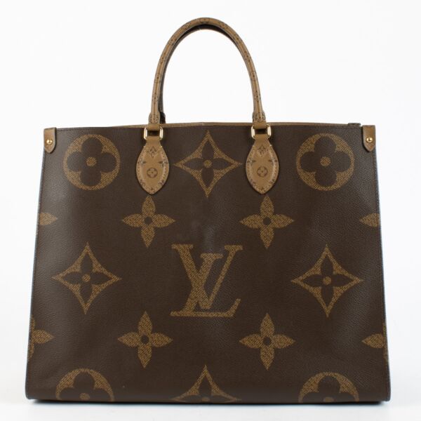 Authentic Second Hand Louis Vuitton Monogram OnTheGo GM on Labellov.com