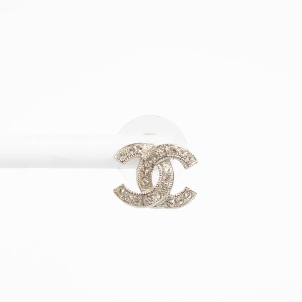 Authentic pre-loved Chanel 18V Crystal CC Earrings on Labellov.com