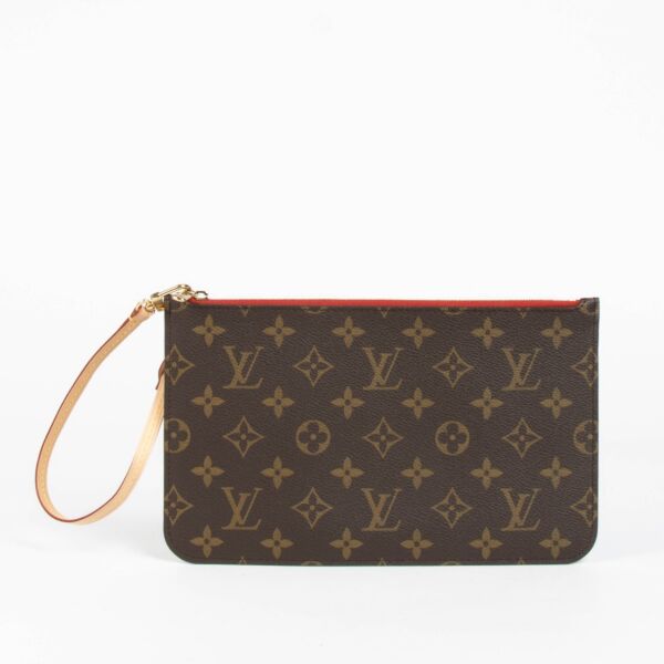 Shop this authentic Louis Vuitton Neverfull Pouche Monogram Cherry pre-loved on Labellov.com 