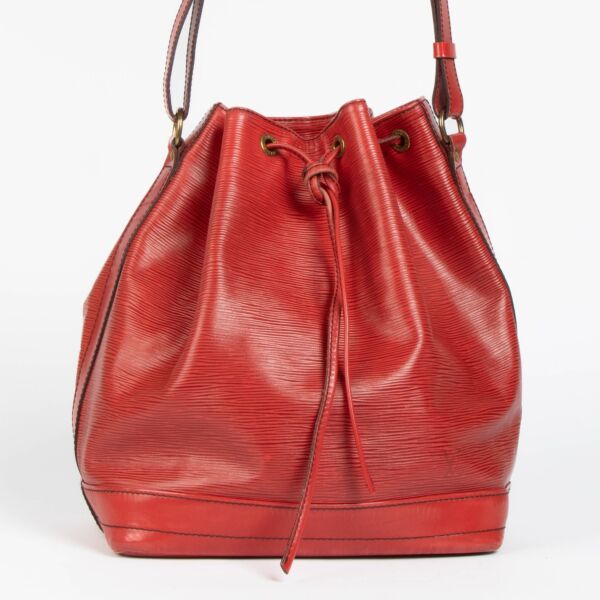 Shop this 100% authentic Louis Vuitton Red Epi Leather Neo GM Bag at labellov.com