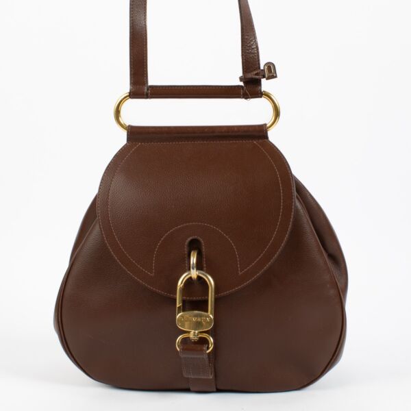 shop 100% authentic second hand Delvaux Ravello Jumping Nouveau Cerceau GM Bag on Labellov.com