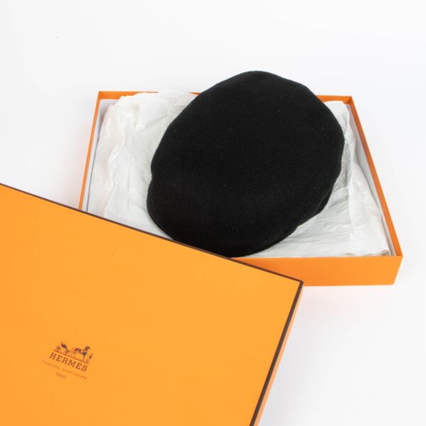 Hermès Black Cashmere Hat - Size 57