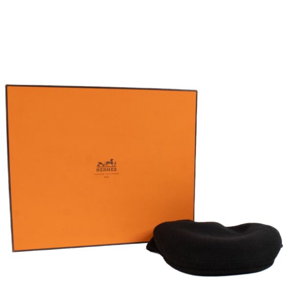 Hermès Black Cashmere Hat - size 57 