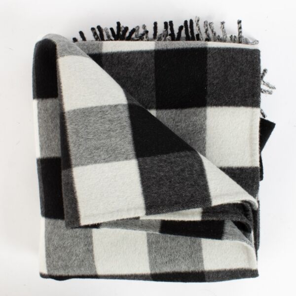 Authentic Preloved Christian Dior Check'n'Dior Scarf Vest Grey White - Size L on Labellov.com