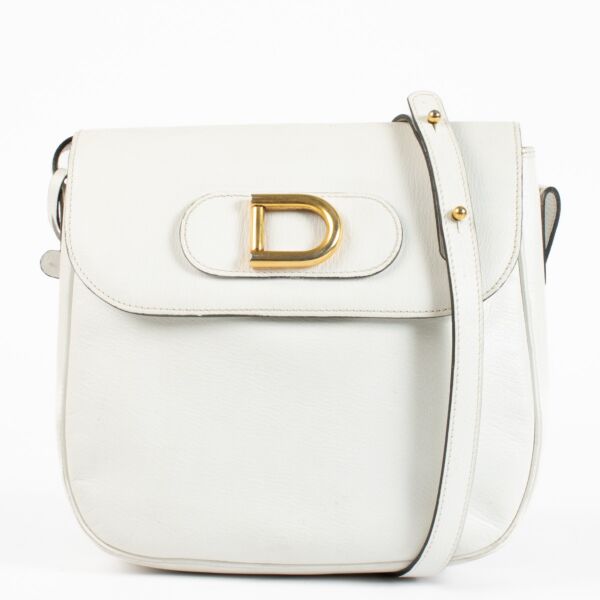 shop 100% authentic second hand Delvaux White Leather Crossbody Bag on Labellov.com