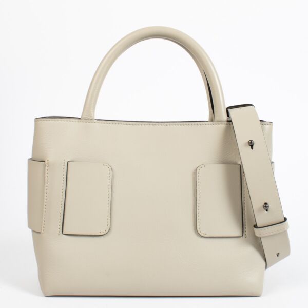 Authentic second-hand Lebeau-Courally Beige Leather Carré Handbag on labellov.com