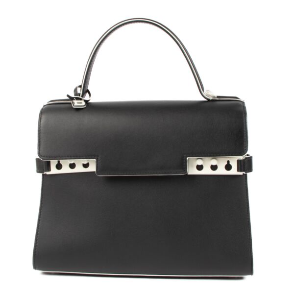 Delvaux Black Tempête MM Dans Les Nuages Bag for the best price at Labellov secondhand luxury in Antwerp. We buy and sell your preloved and brand new designer bags for the best price.