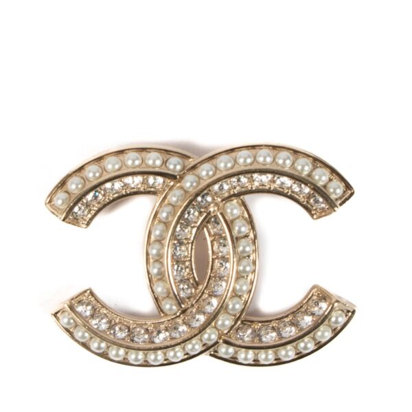 Chanel 20A CC Pearl Crystal Brooch