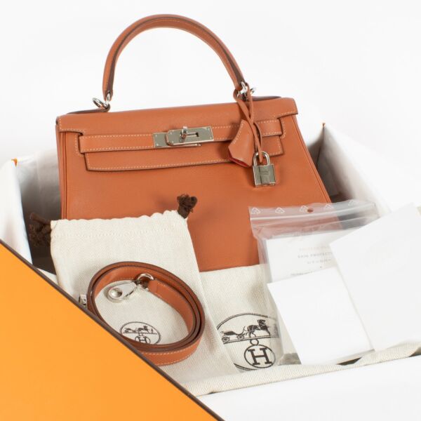 Hermès Kelly 28 Verso Blush/Rose Jaipur Evercolor PHW