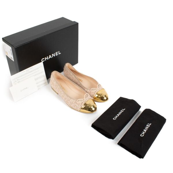 Chanel Gold Ballerinas - Size 36,5