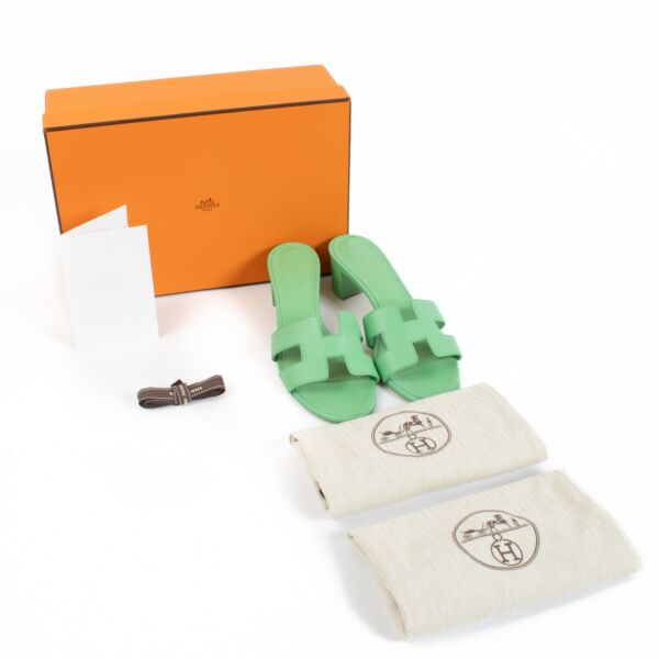 Hermès Vert Pomme Epsom Oasis Sandals - Size 39