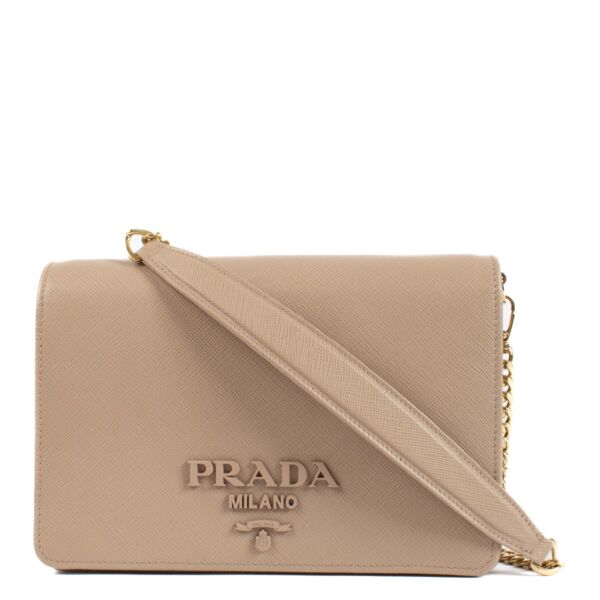 Authentic second hand Prada Pink Saffiano Chain Bag on Labellov.com