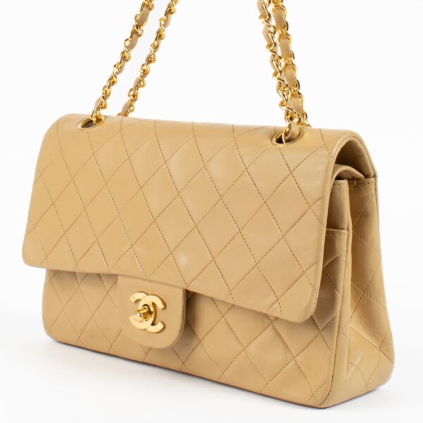 Chanel Vintage Beige Lambskin Medium Classic Flap Bag