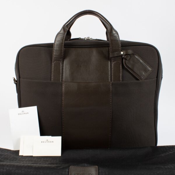Delvaux Airess Business Case