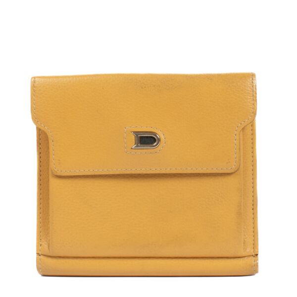 Buy authentic second hand Delvaux Yellow Leather Diabolo Wallet at Labellov.com 