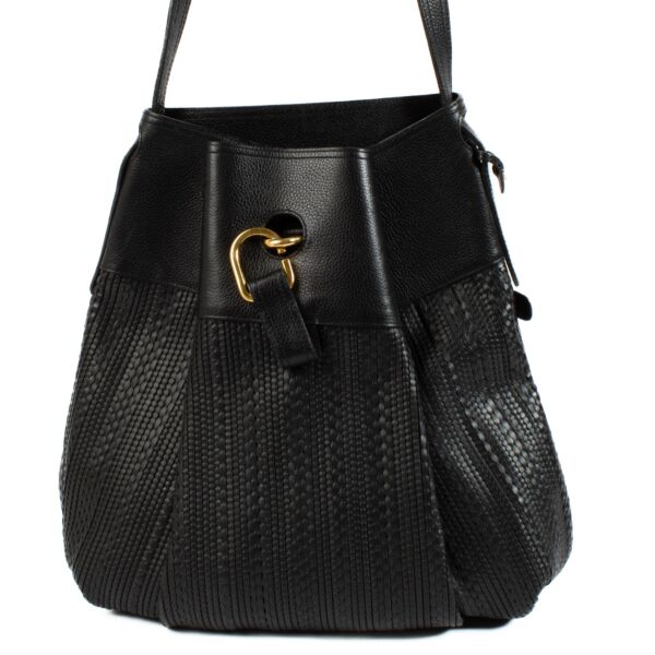 Authentic second hand Delvaux Black Toile de Cuir Faust Shoulder bag on Labellov.com 