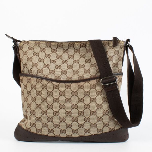 Authentic second-hand Gucci GG Canvas Messenger Bag Crossbody  on labellov.com